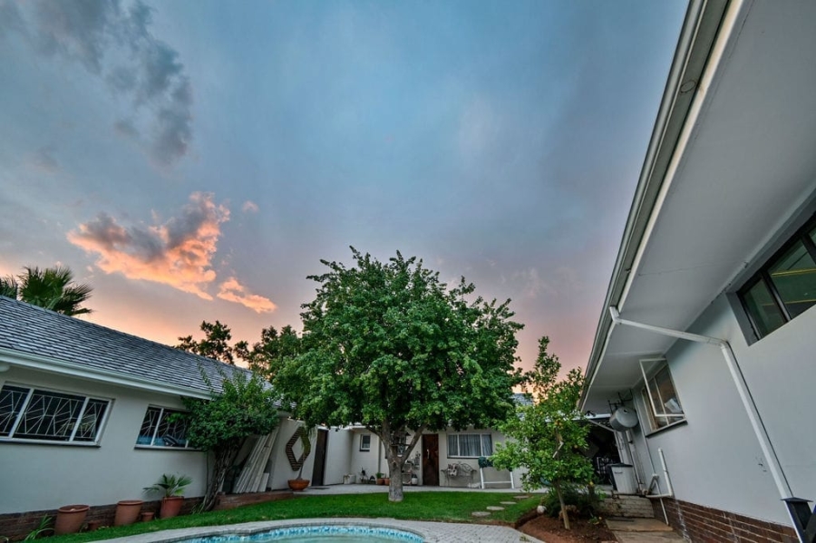 To Let 5 Bedroom Property for Rent in Dan Pienaar Free State